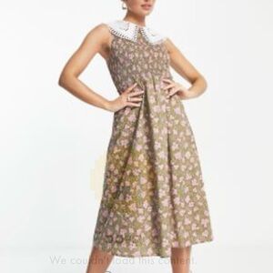 Floral Midi Dress with Lace Collar